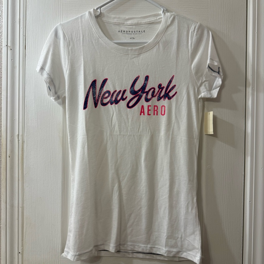 $20/2 NWT Aeropostale Short Sleeves, White, Medium shirt, “NEW YORK AERO”
